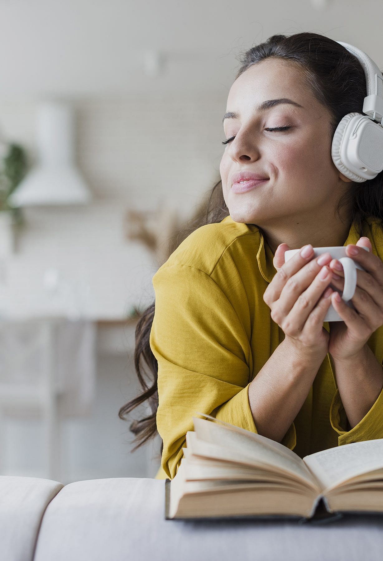 Kitap Okumak ve Müzik Dinlemek