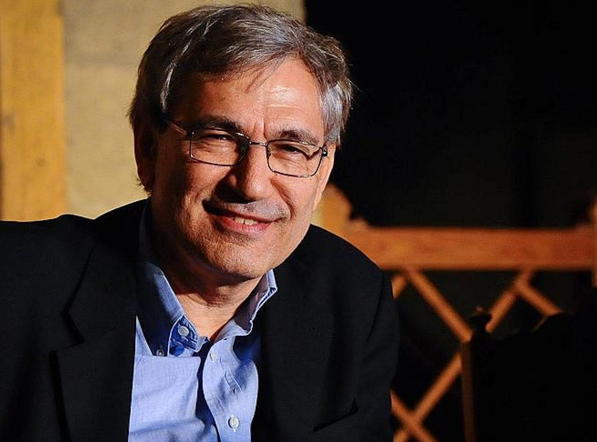 Orhan Pamuk – Kara Kitap Romanının Özeti